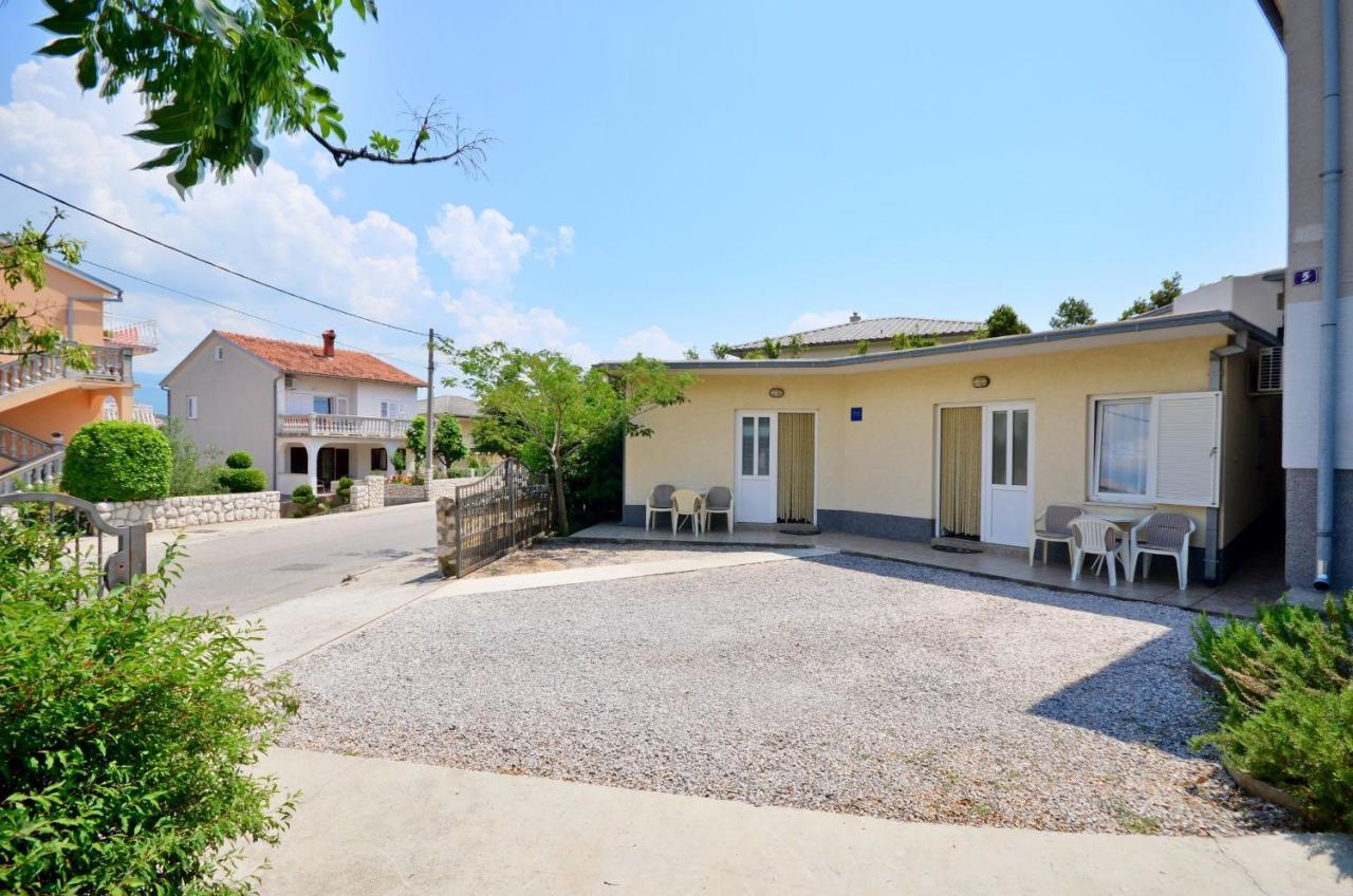 Apartments Branimir Novi Vinodolski Zewnętrze zdjęcie