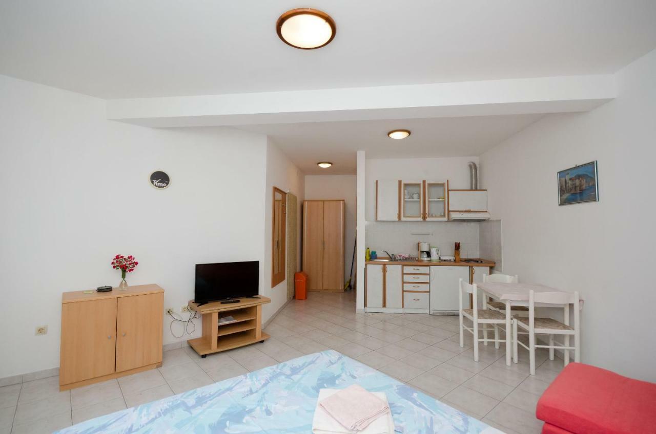 Apartments Branimir Novi Vinodolski Zewnętrze zdjęcie